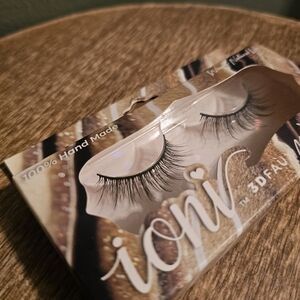 Ioni 3D Faux Mink Lashes